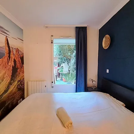 Avec Jardin Apartman