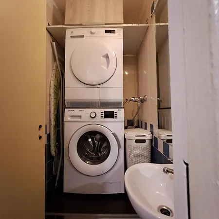 Avec Jardin Apartment *
